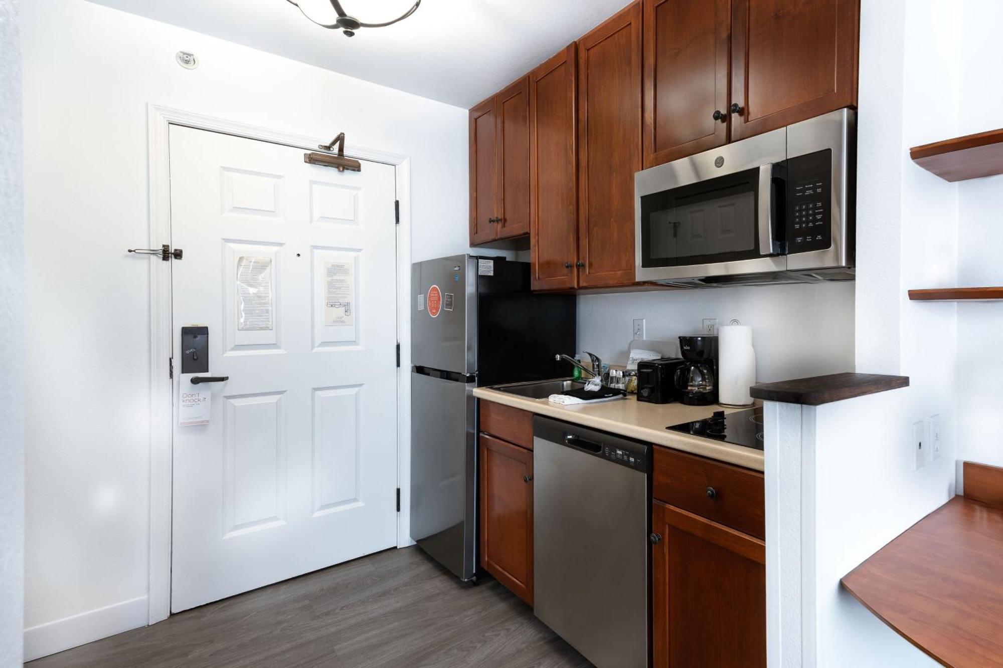 Towneplace Suites Stafford Bagian luar foto