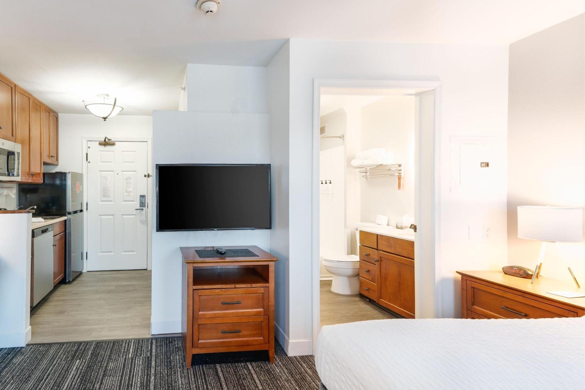 Towneplace Suites Stafford Bagian luar foto