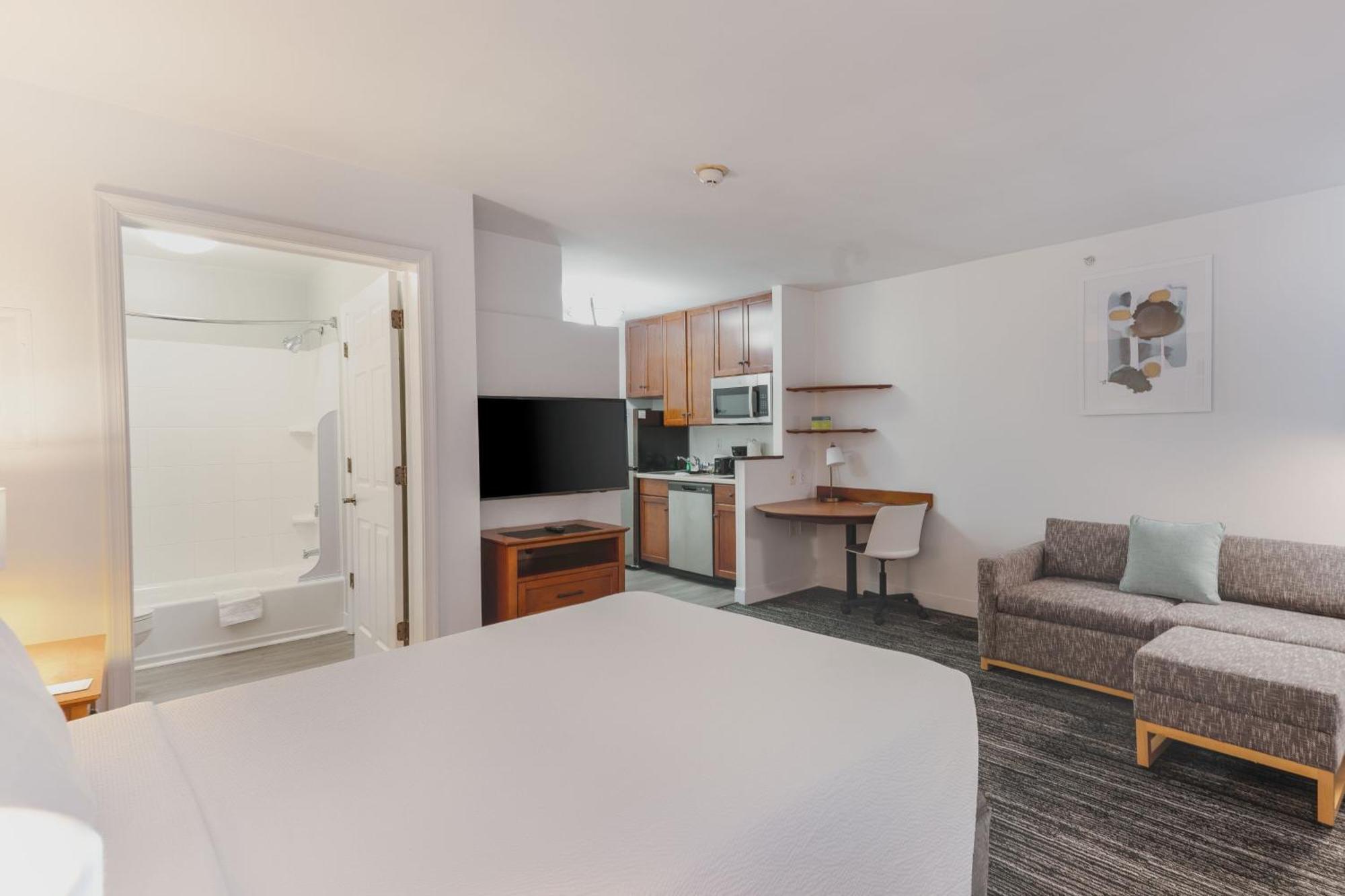 Towneplace Suites Stafford Bagian luar foto