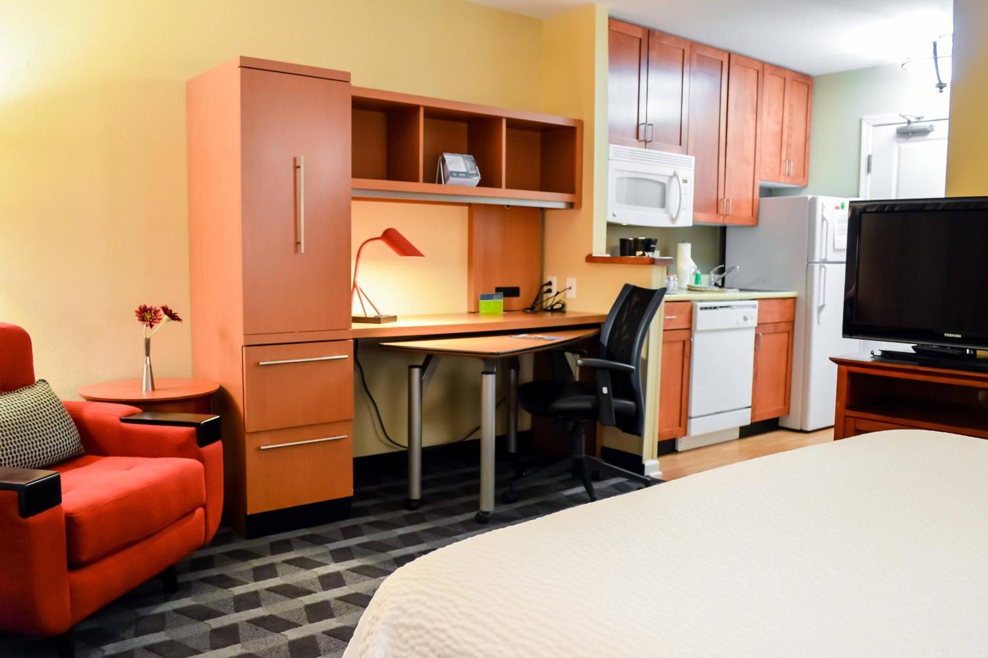 Towneplace Suites Stafford Bagian luar foto