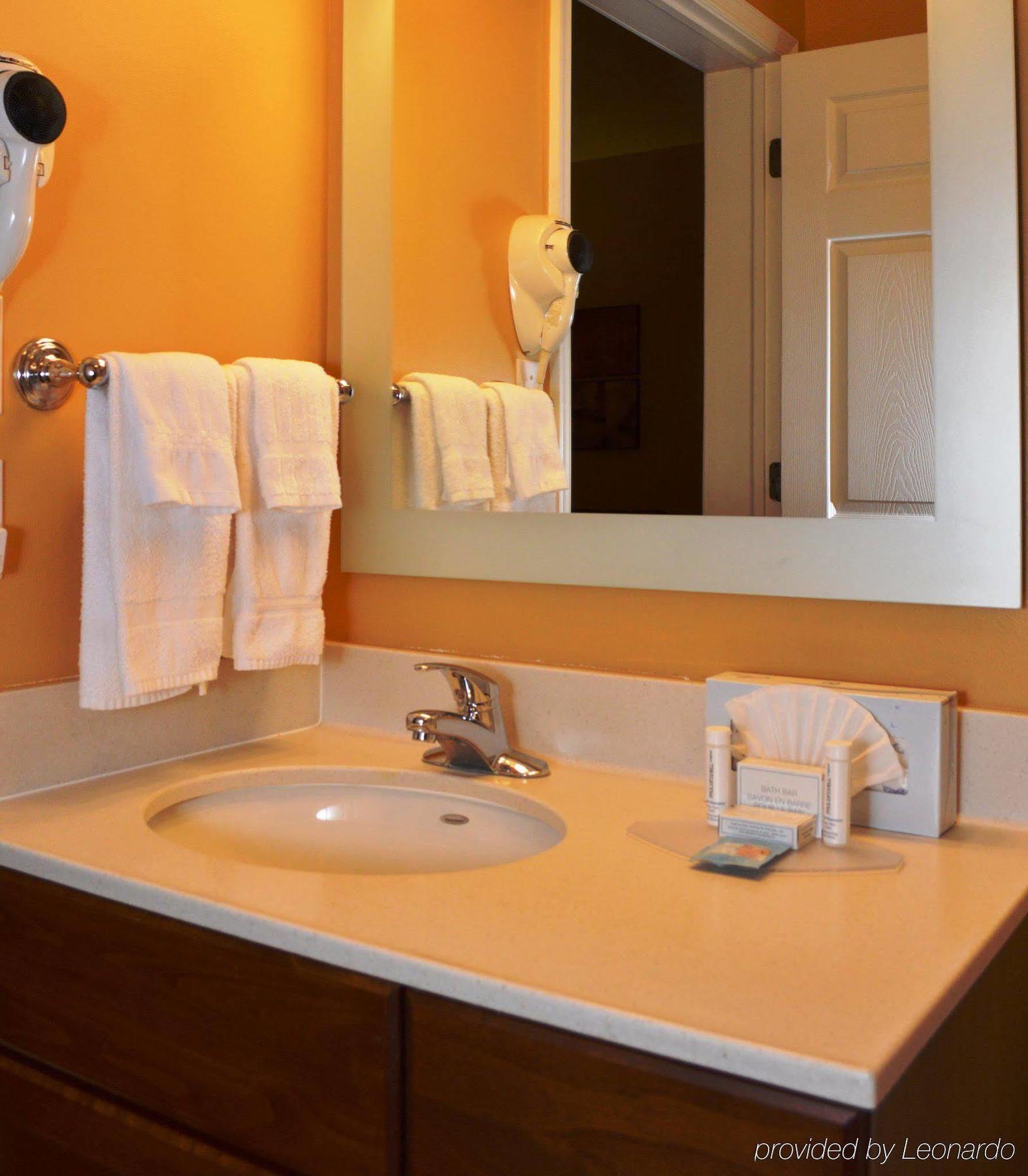Towneplace Suites Stafford Bagian luar foto